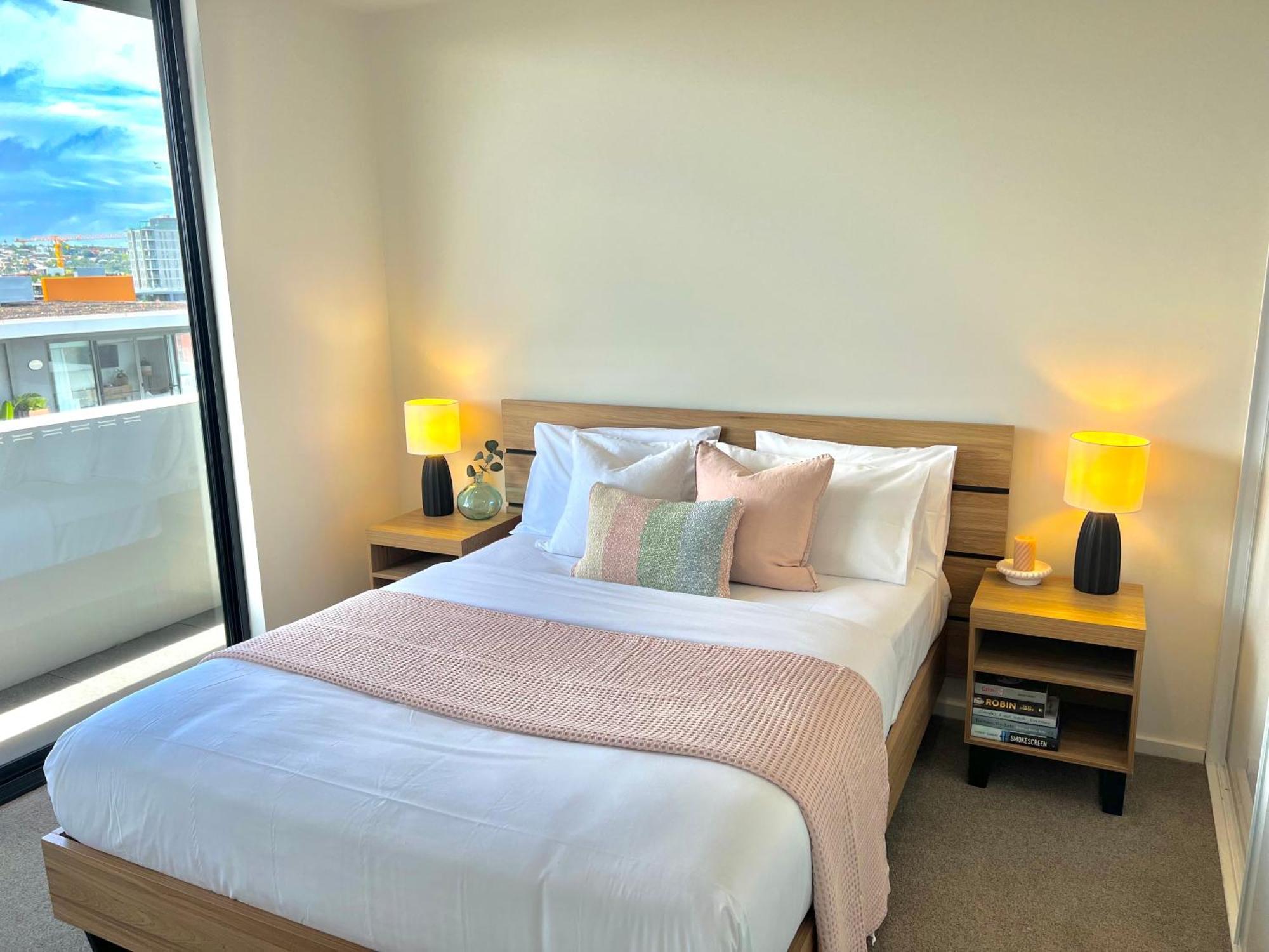 Harbour Towers, Newcastle'S Elite Apartment Stays, Free Parking & Tram Access Exteriör bild