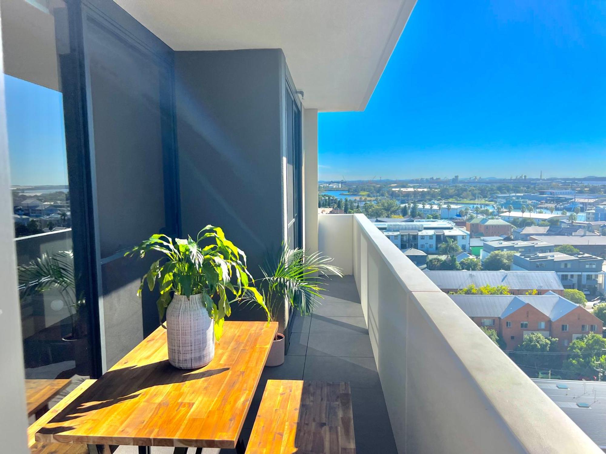 Harbour Towers, Newcastle'S Elite Apartment Stays, Free Parking & Tram Access Exteriör bild
