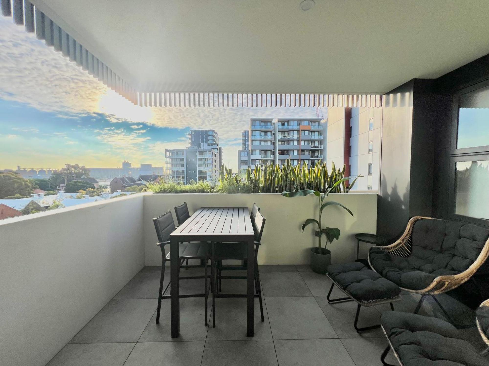 Harbour Towers, Newcastle'S Elite Apartment Stays, Free Parking & Tram Access Exteriör bild