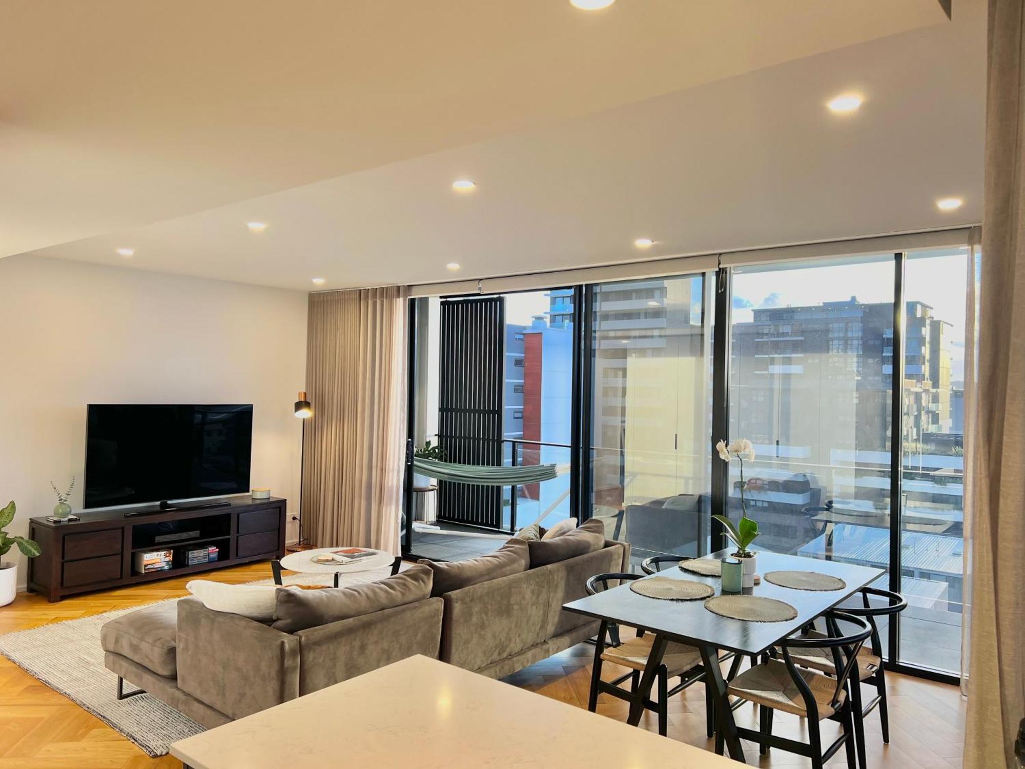 Harbour Towers, Newcastle'S Elite Apartment Stays, Free Parking & Tram Access Exteriör bild