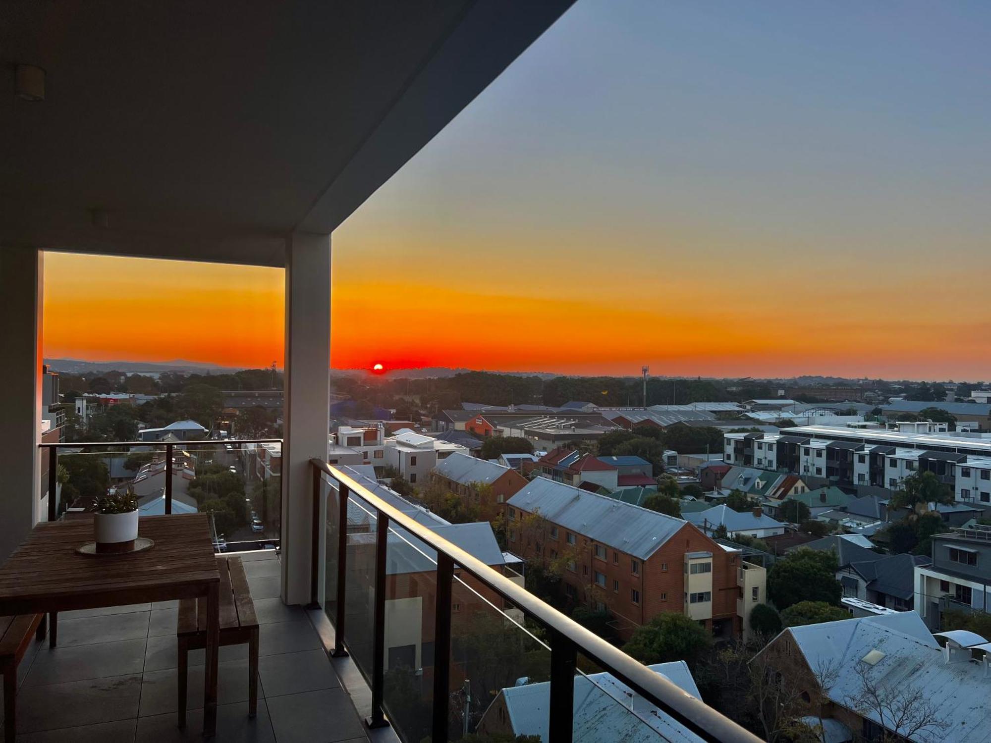 Harbour Towers, Newcastle'S Elite Apartment Stays, Free Parking & Tram Access Exteriör bild