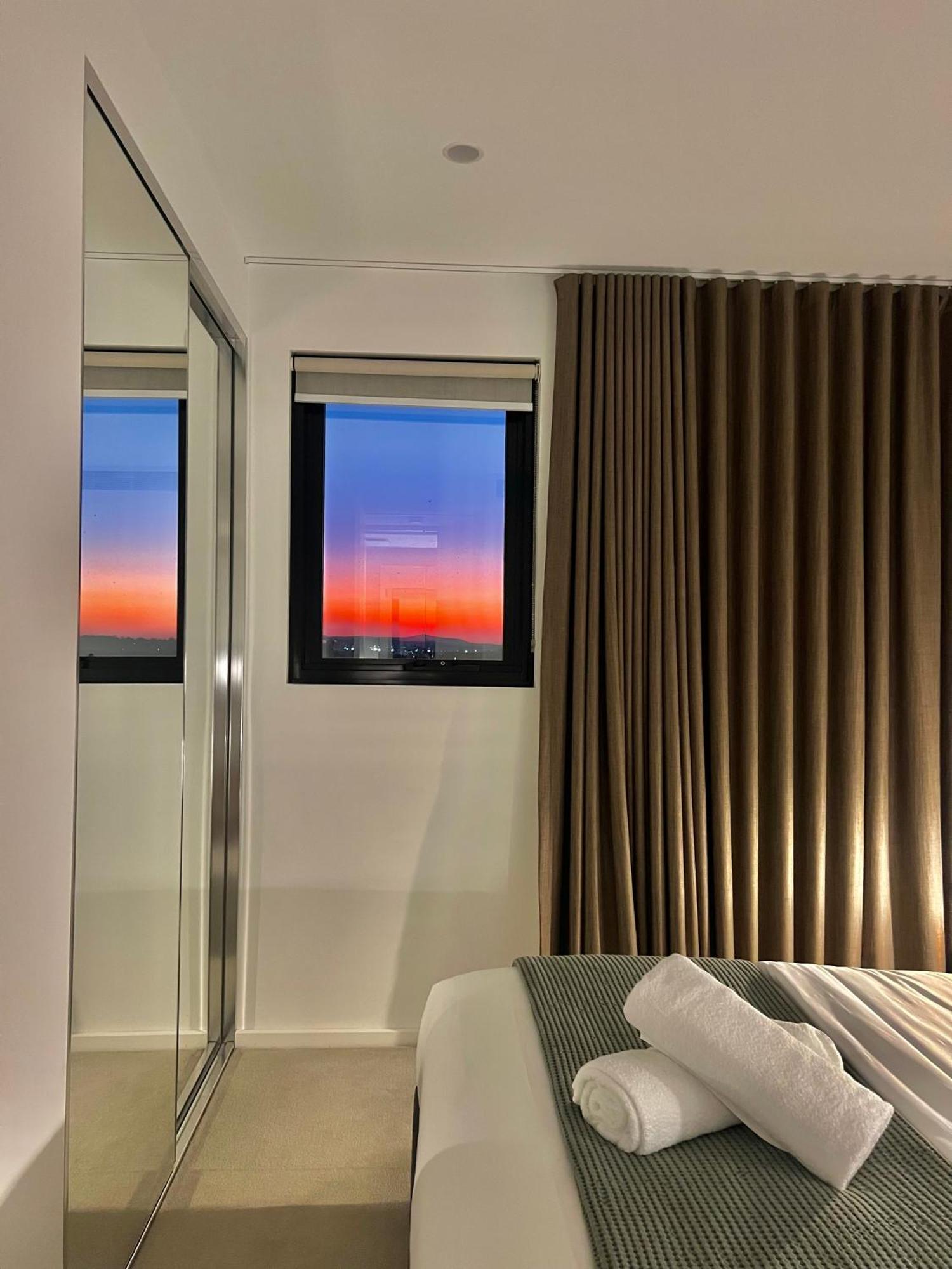 Harbour Towers, Newcastle'S Elite Apartment Stays, Free Parking & Tram Access Exteriör bild