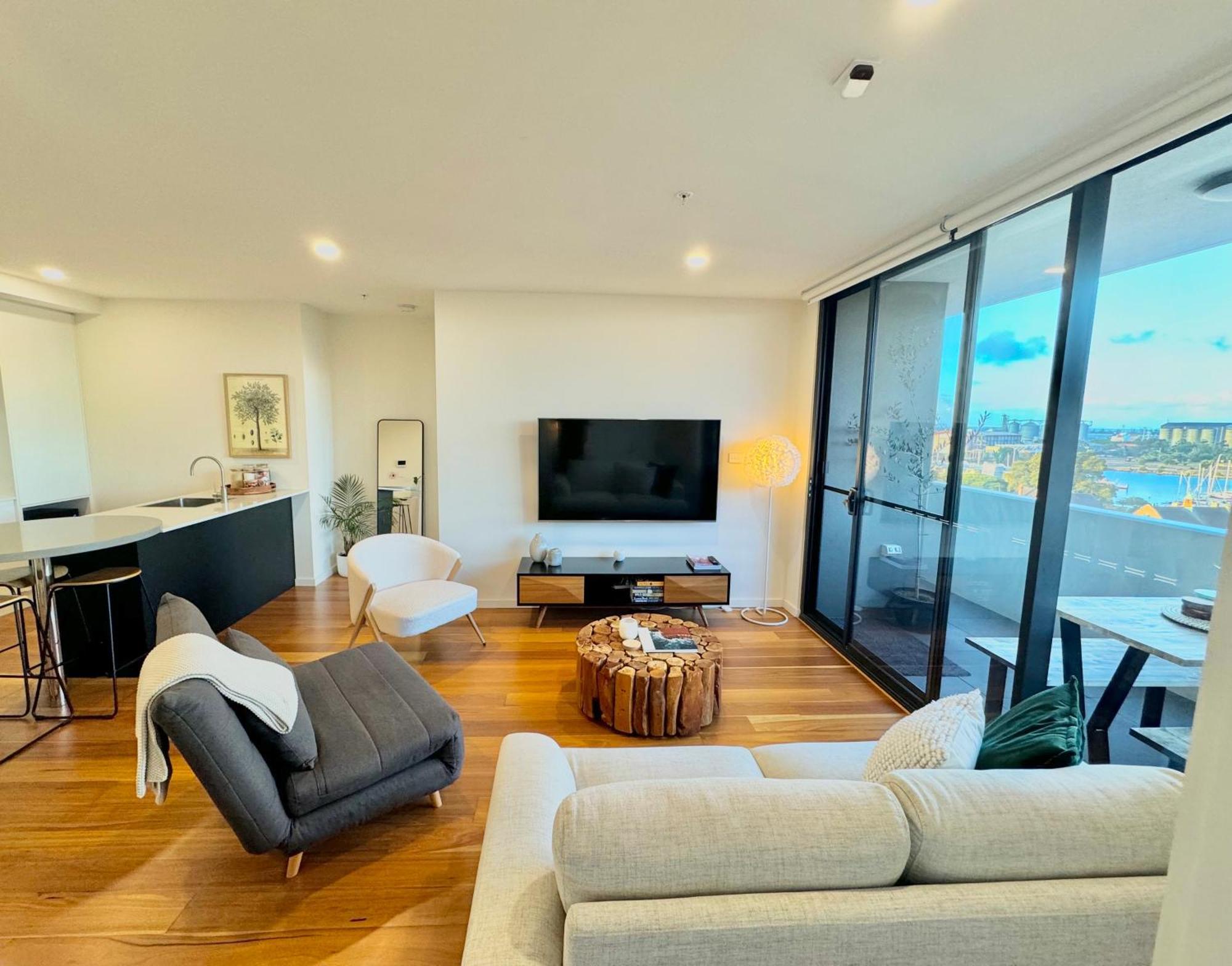 Harbour Towers, Newcastle'S Elite Apartment Stays, Free Parking & Tram Access Exteriör bild