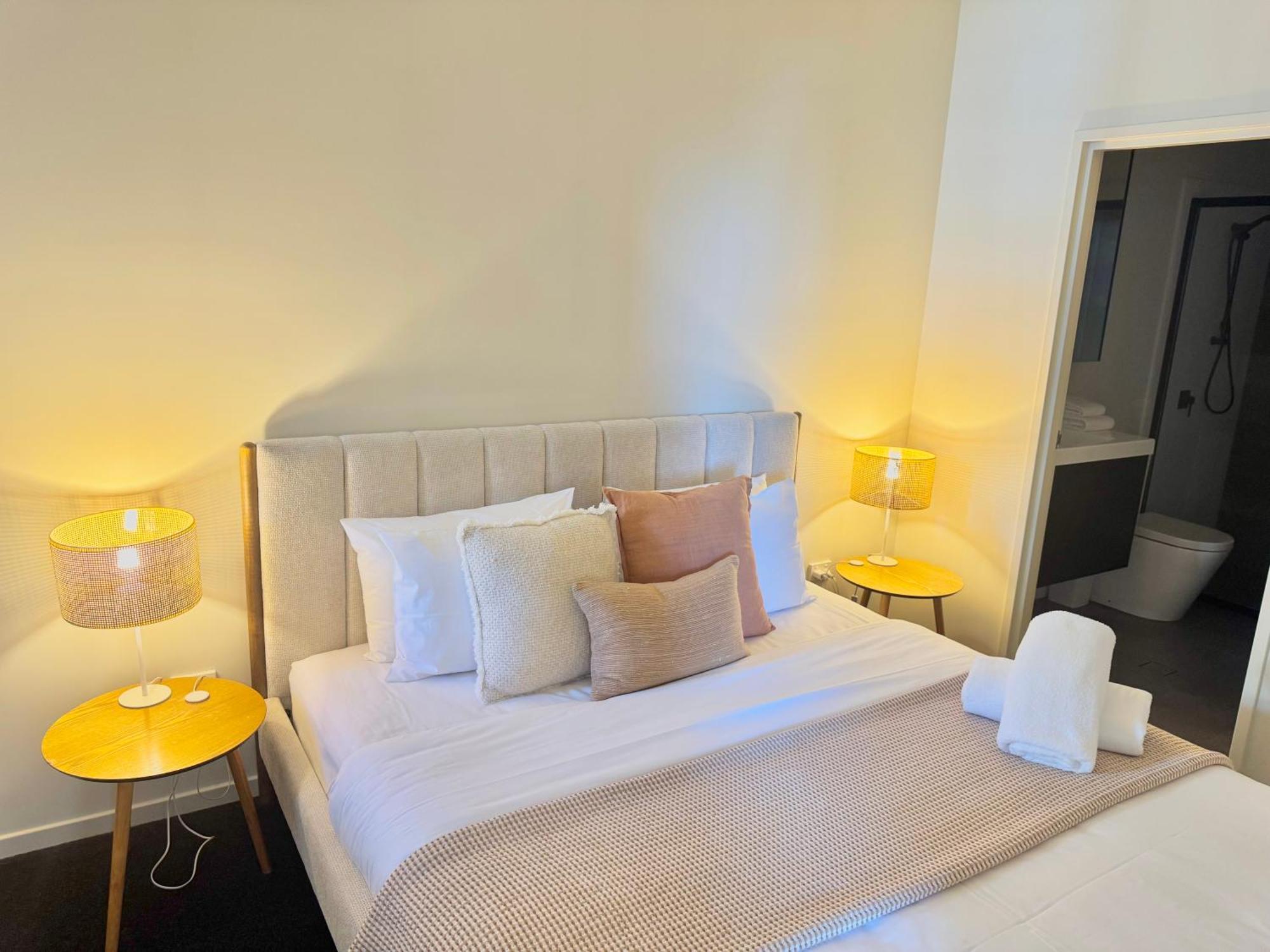 Harbour Towers, Newcastle'S Elite Apartment Stays, Free Parking & Tram Access Exteriör bild